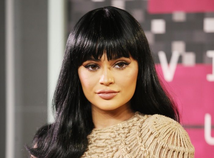 Kylie Jenner Shows Seductive Side Displays Amazing Curves In New