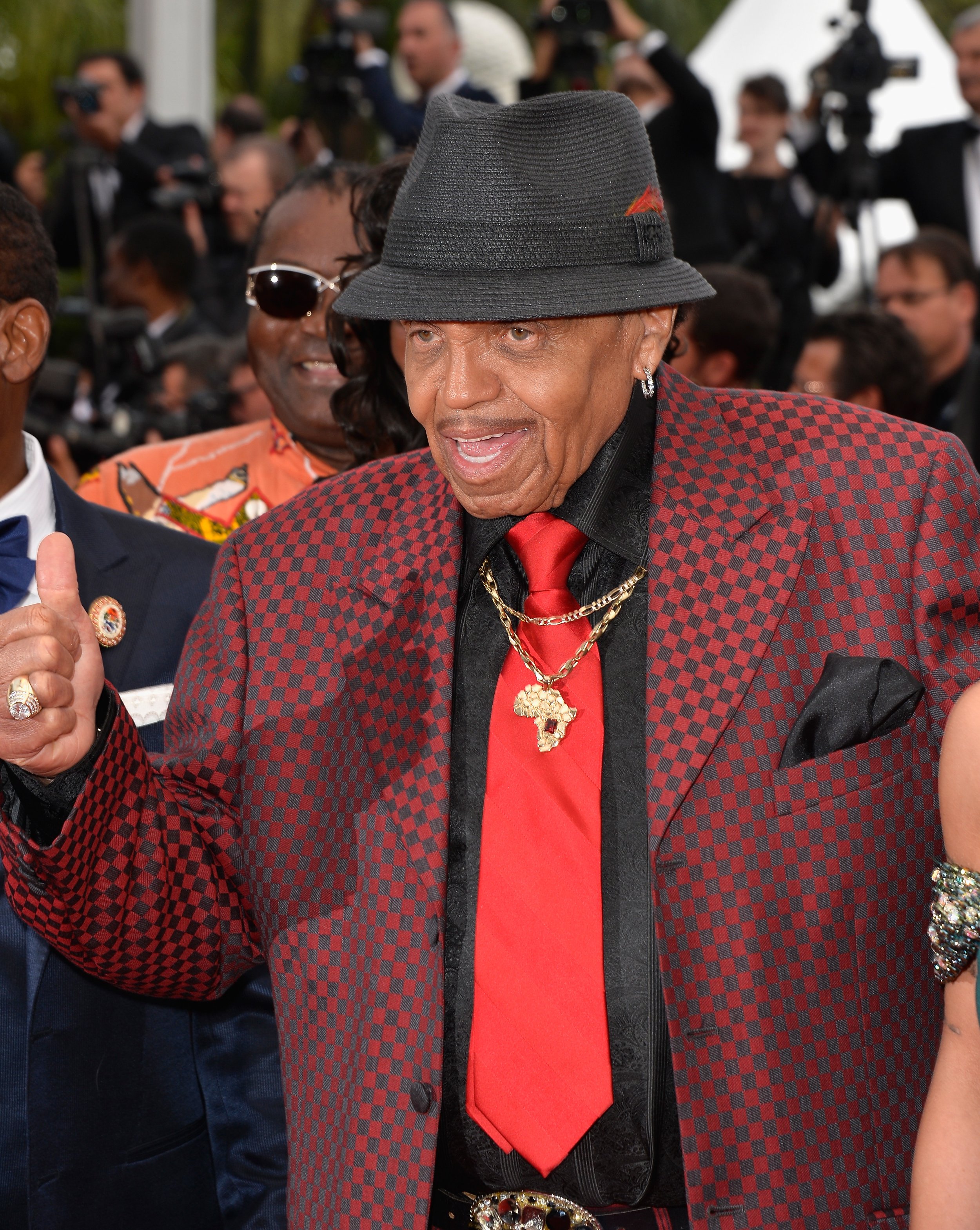 Joe Jackson Hospitalized; What Happened To Jackson, Michael