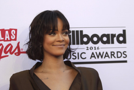 Singer Rihanna arrives at the 2016 Billboard Awards