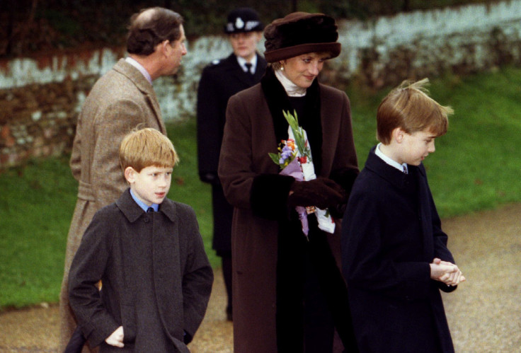 Prince Charles and Princess Diana with their kids Princes William and Harry