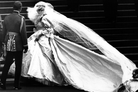 Princess Diana in her Elizabeth and David Emanuel wedding gown