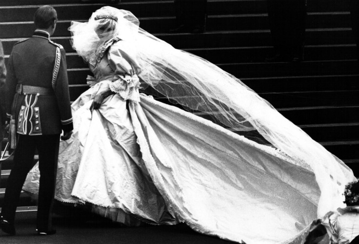 Princess Diana in her Elizabeth and David Emanuel wedding gown