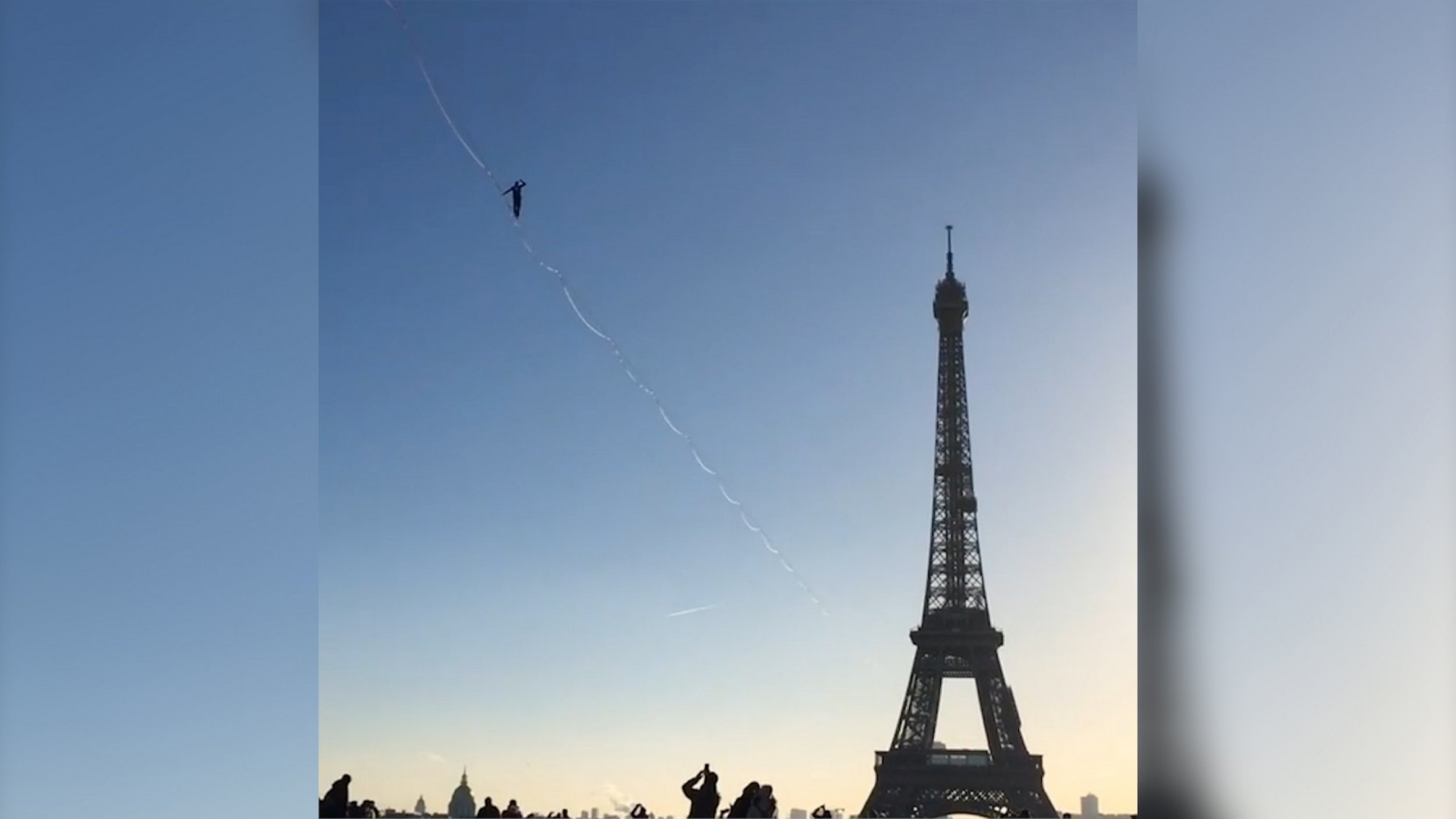 This Daredevil Walks 60 Meters Above Ground To Eiffel Tower