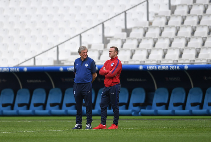 Roy Hodgson, Wayne Rooney