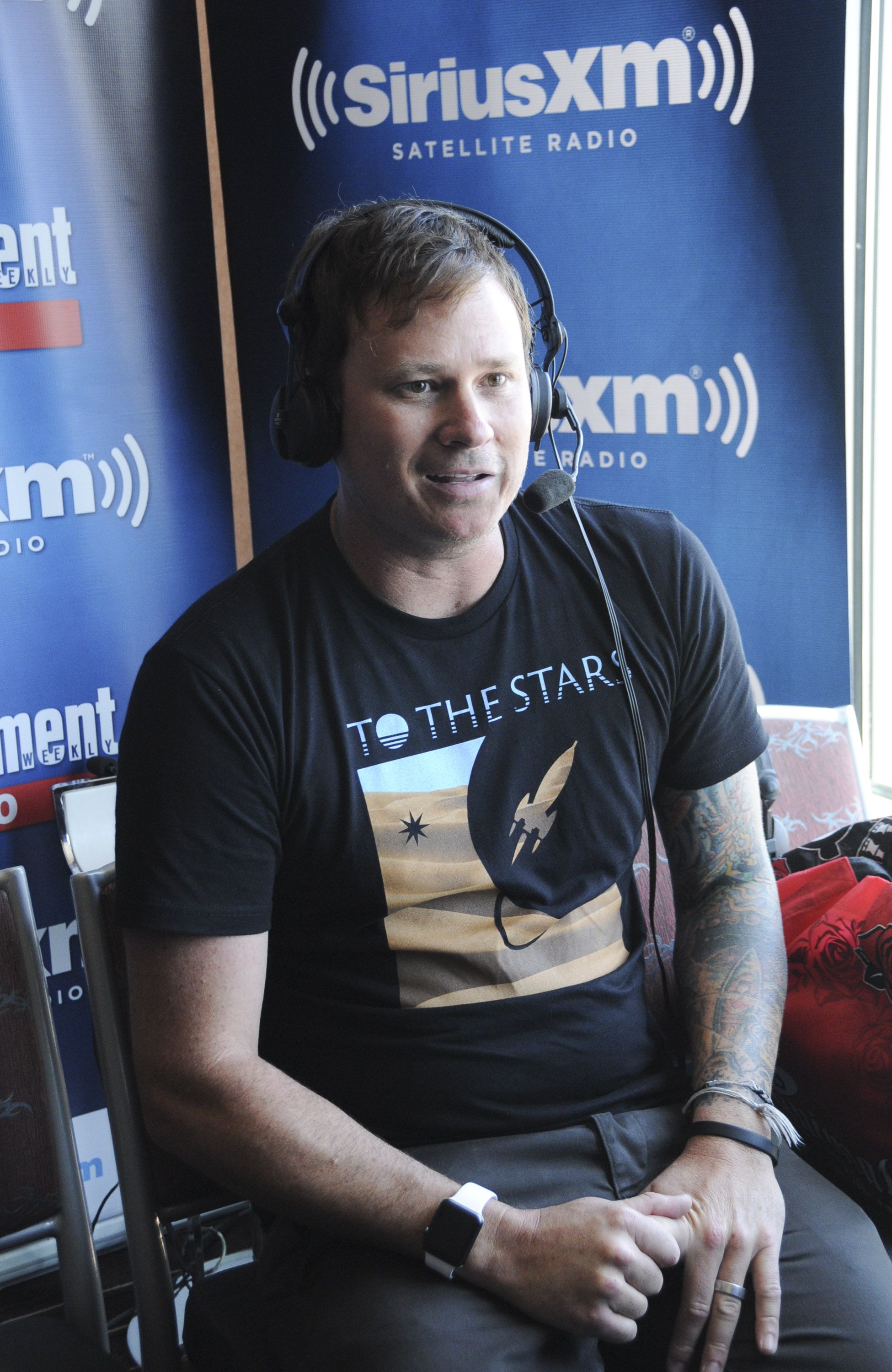 Tom DeLonge Puts An End To Blink-182 Feud Rumors, Reveals The Bizarre ...