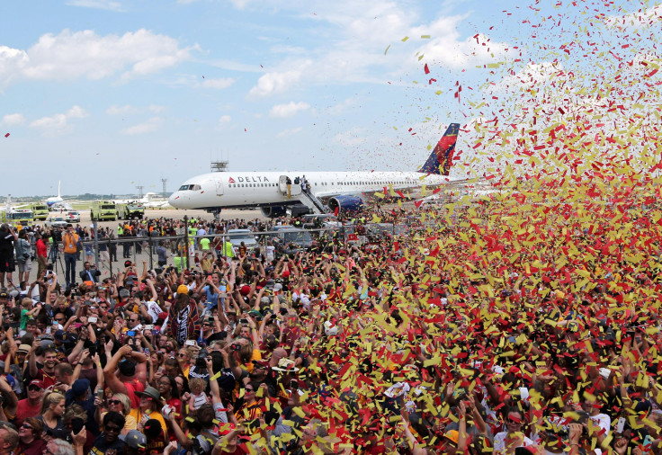 confetti cavs