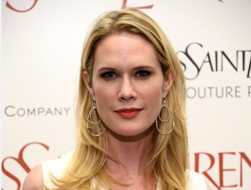 Stephanie March
