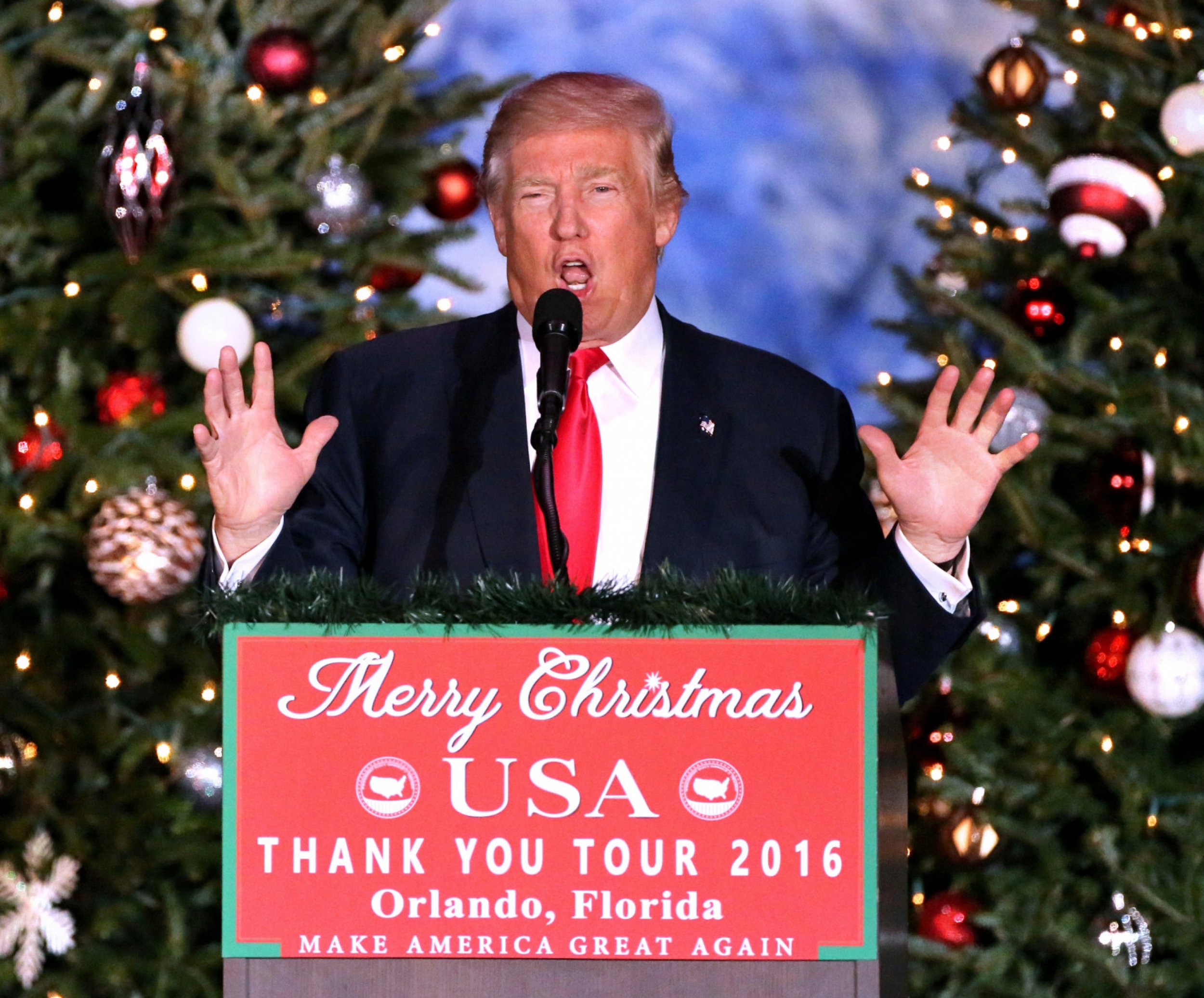 Donald Trump Reignites So-Called War On Christmas