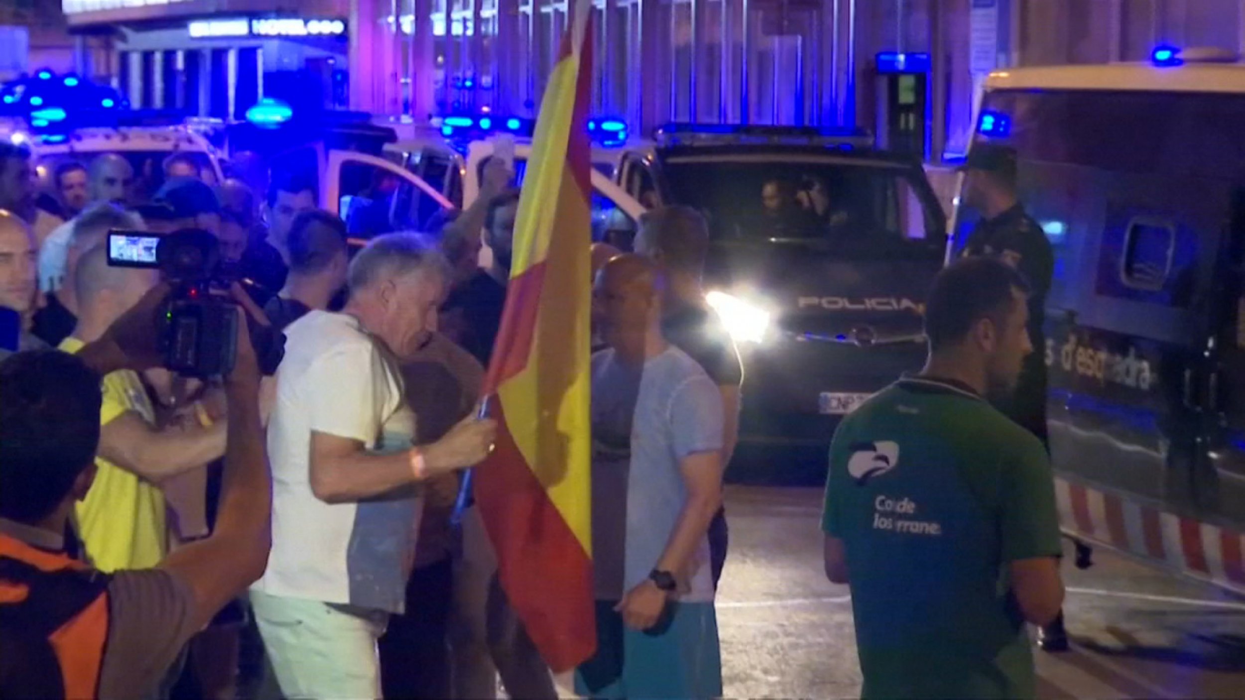 Pro-Spain Protesters Demonstrate In Solidarity With Spanish Police