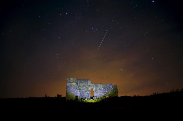 perseids shower