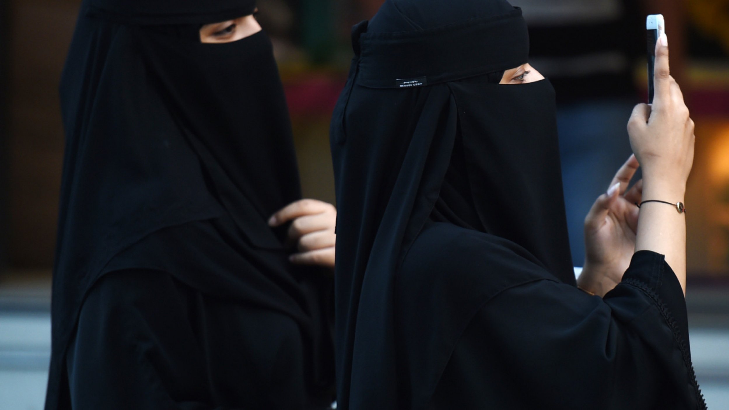 5 Things Women Are Still Banned From Doing In Saudi Arabia