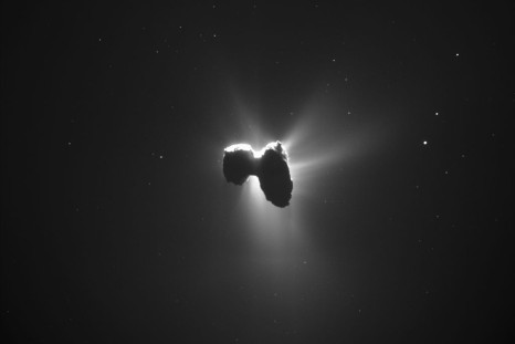 Comet_on_27_March_2016_NavCam
