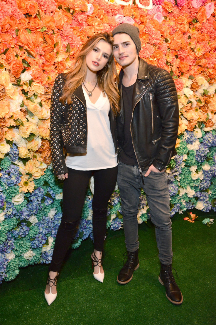 Bella Thorne Gregg Sulkin