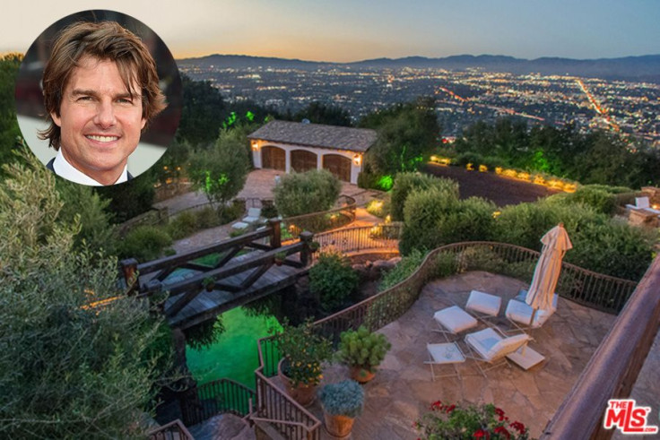 10 Celebrity Homes With Killer Pools 