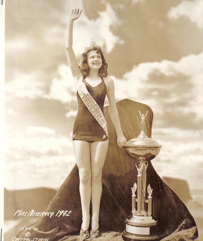Miss America 1942 Jo-Carrol Dennison