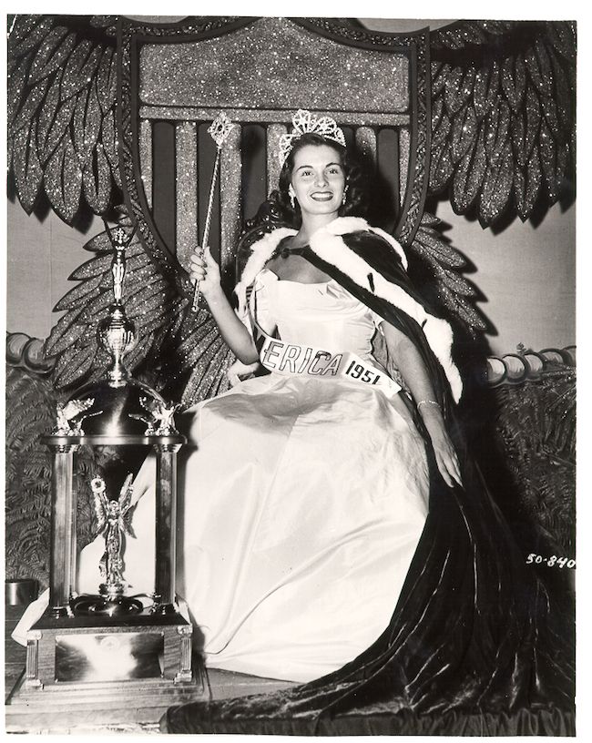Miss America 1951 Yolande Betbeze