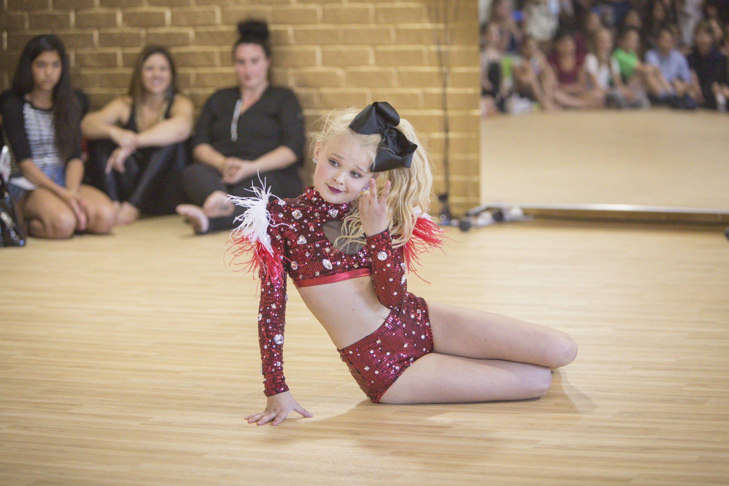 ‘dance Moms’ Season 7 Begins Filming And Jojo Siwa Is Noticeably Absent Ibtimes