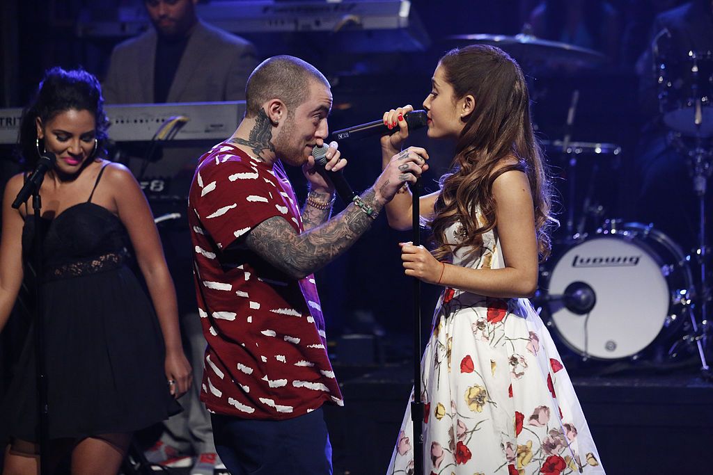 Ariana Grande Confirms Relationship With Mac Miller Her Complete Dating History Ibtimes 0777