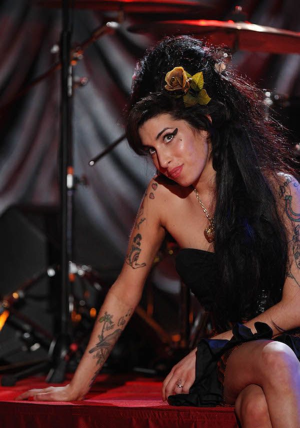 Amy Winehouse Performs At The Riverside Studios In 2008 