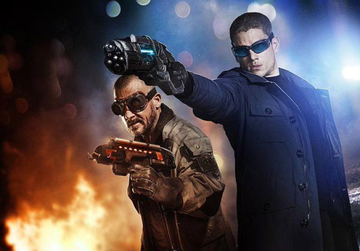 Dominic Purcell as Mick Rory, Wentworth Miller as Leonard Snart