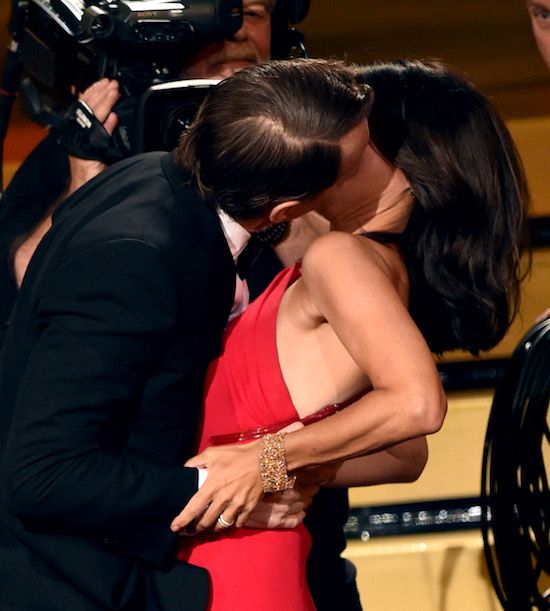 Most OMG Emmys Moments Ever The Seinfeld Kiss 