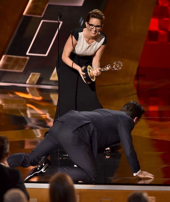 Most OMG Emmys Moments Ever Jon Hamm Crawls On Stage To Accept His Award 