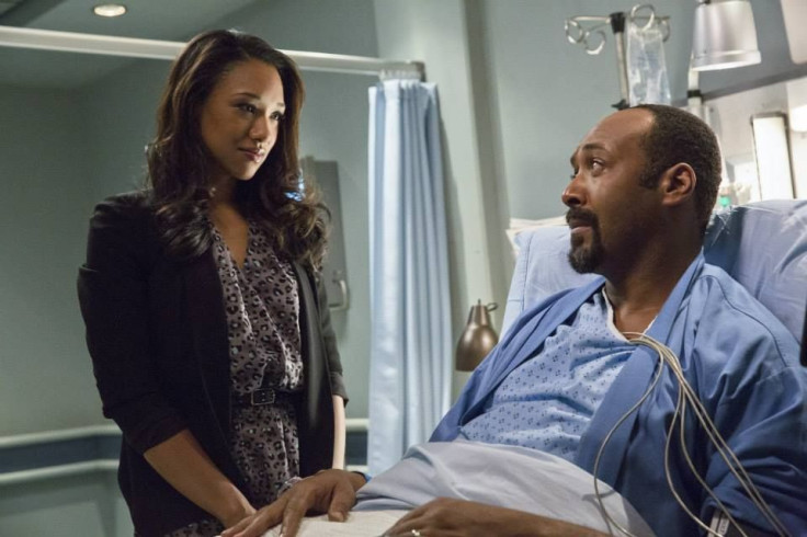 Candice Patton as Iris, Jesse L. Martin as Joe