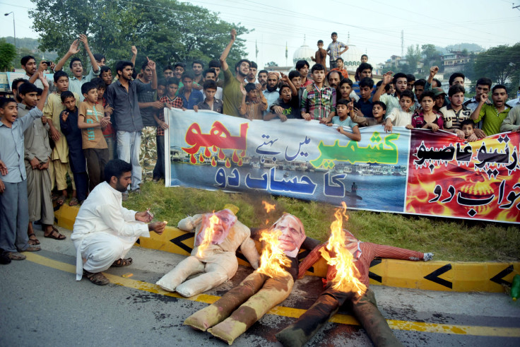 Pakistan Kashmir protesters 