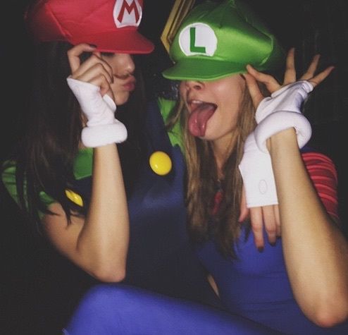 Kendall Jenner, Cara Delevingne - Mario and Luigi 