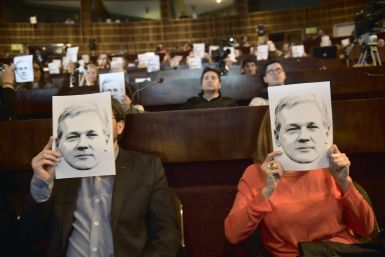 Assange Internet Link Severed By Ecuador