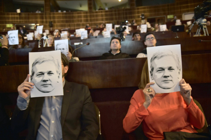 Assange Internet Link Severed By Ecuador