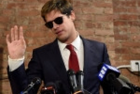 Milo Yiannopoulos quits Breitbart after paedophilia controversy