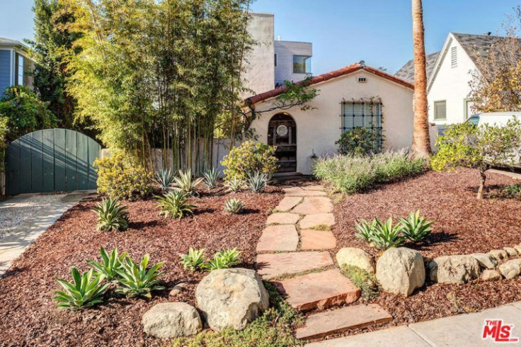 Tobey Maguire Lists His $2.995 Million Spanish-Style Estate in Santa Monica