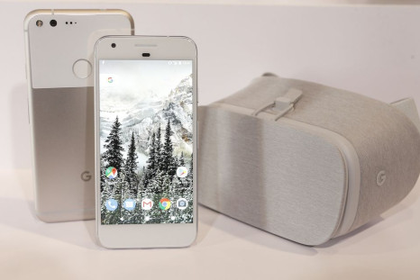 Google Pixel and Daydream View VR