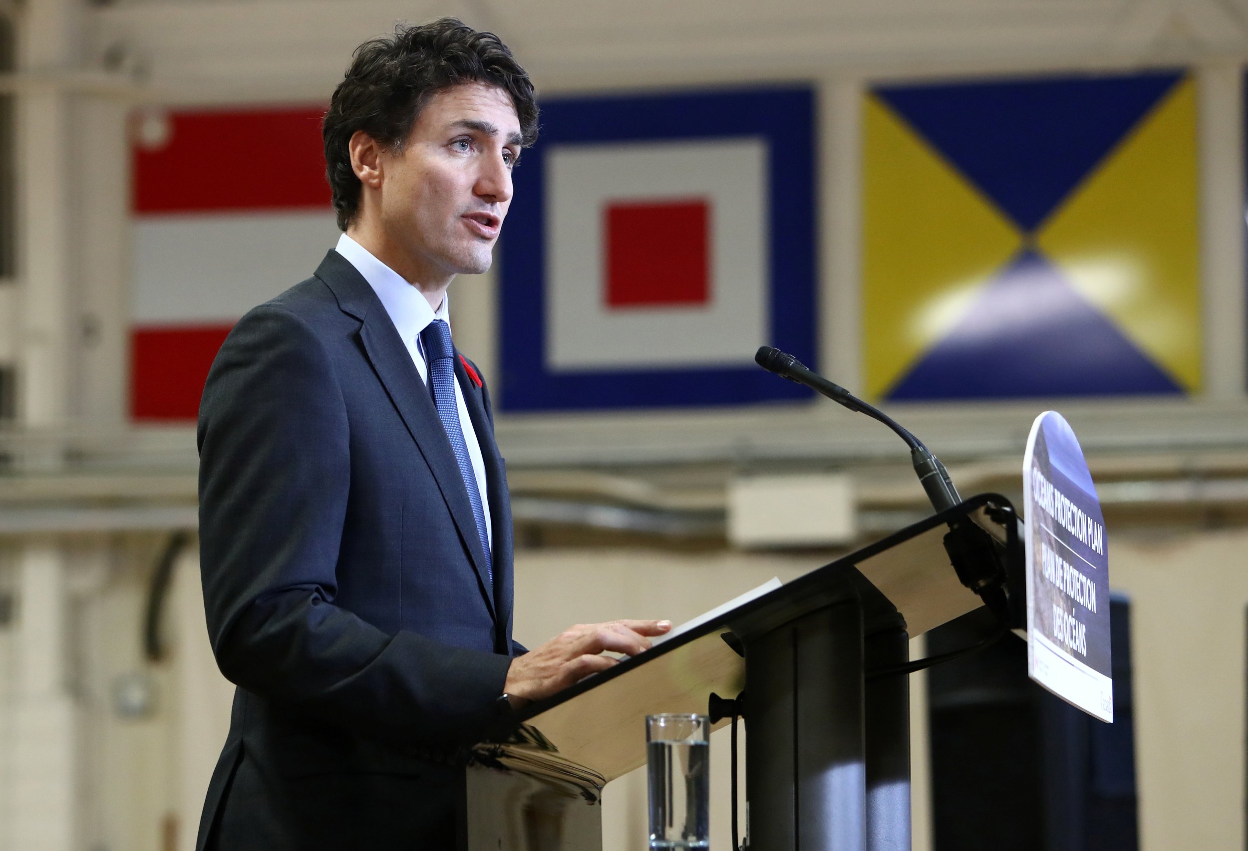 Will Justin Trudeau Allow US Immigrants Into Canada? Prime Minister To ...