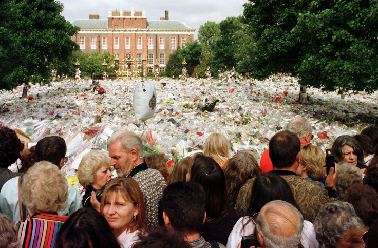 mourners garden