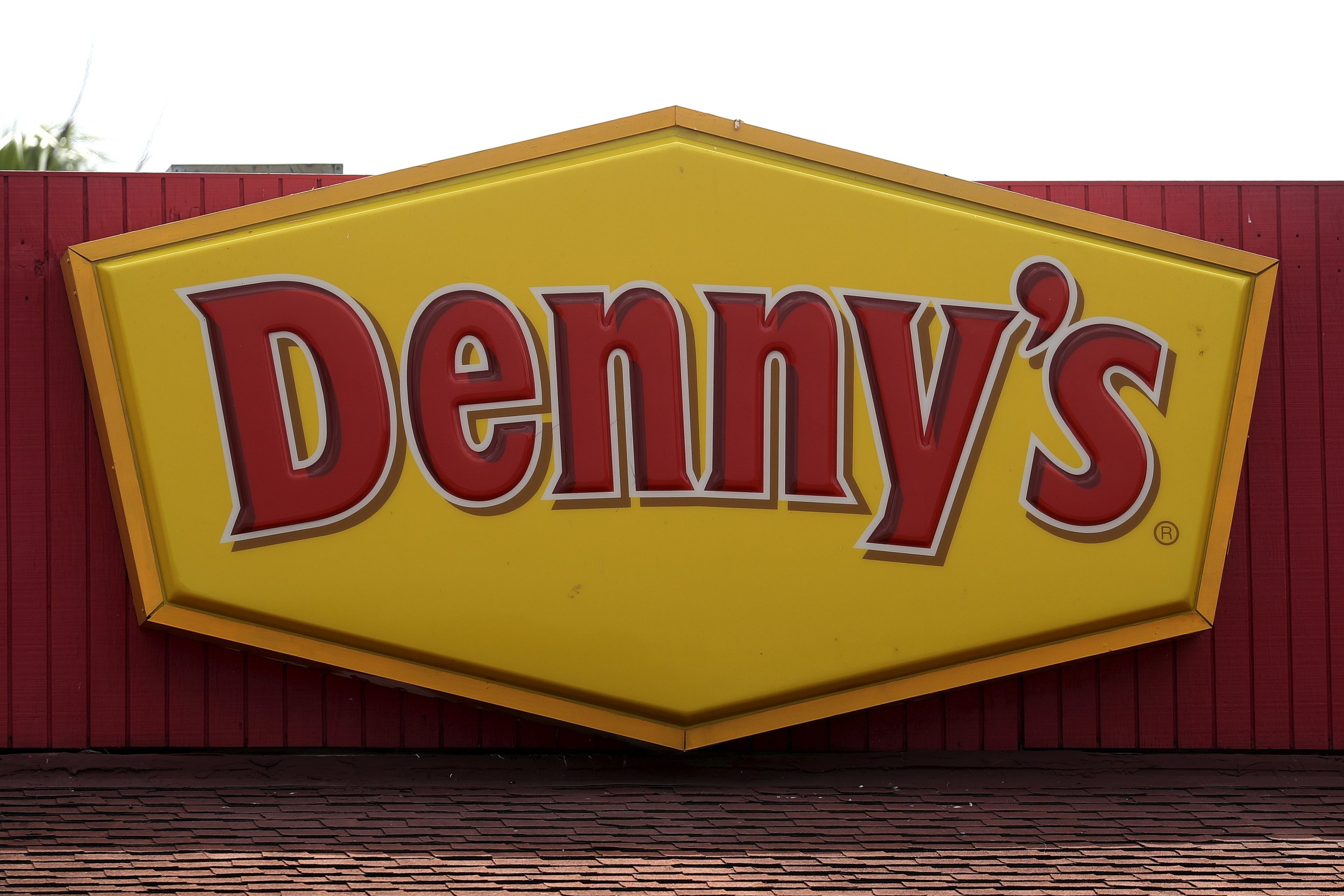 Denny's Is Closing 15 Restaurants. Here's the List.