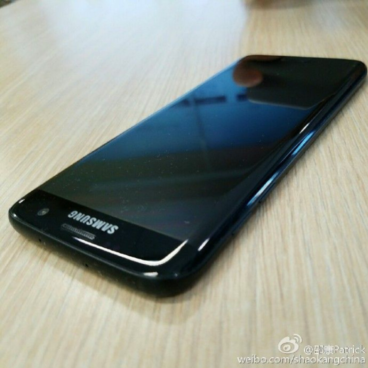 Glossy Black Galaxy S7 Edge