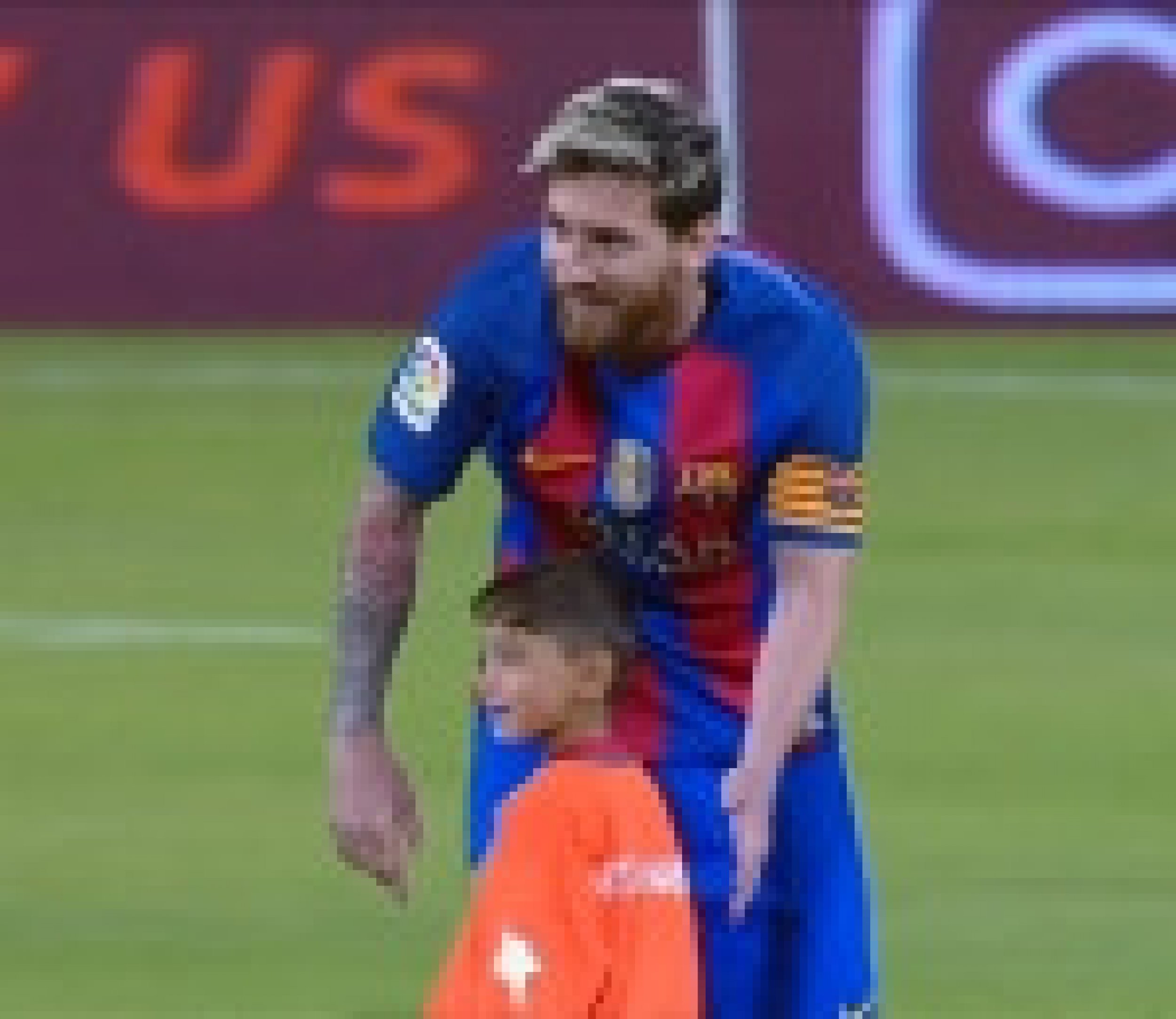 Afghan boy Murtaza Ahmadi meets his football hero Lionel Messi