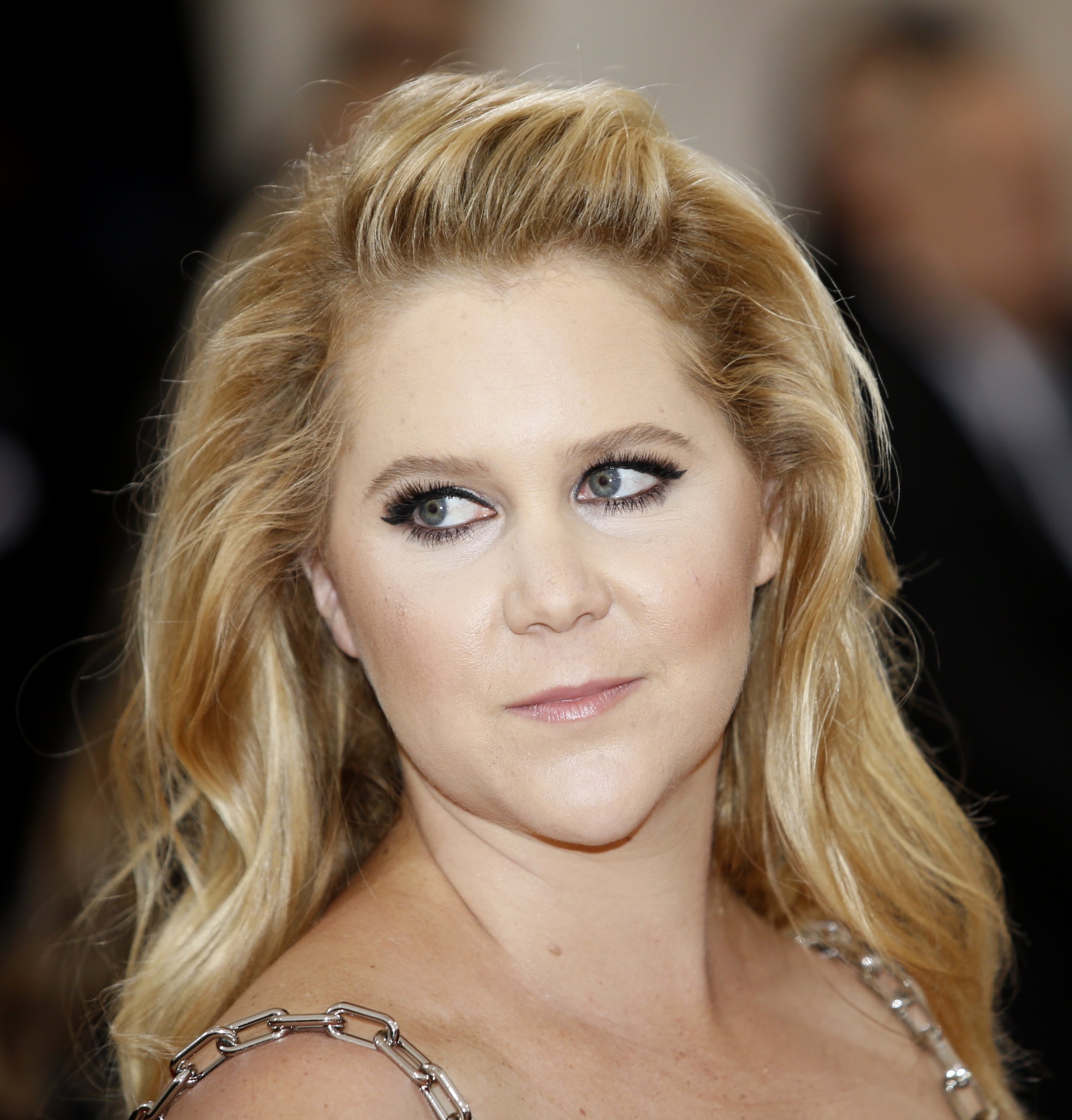 Why Amy Schumer Let Go Her Doula Domino Kirke After Giving Birth Via C Section Ibtimes