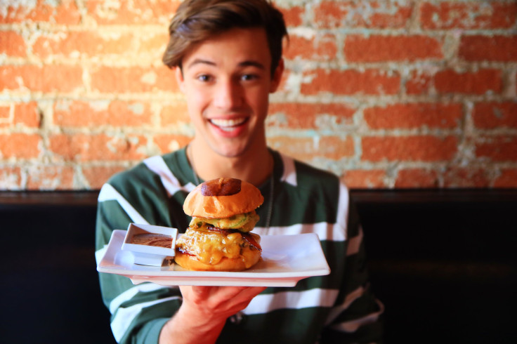 Cameron’s Dallas BBQ Burger At Unami Burger