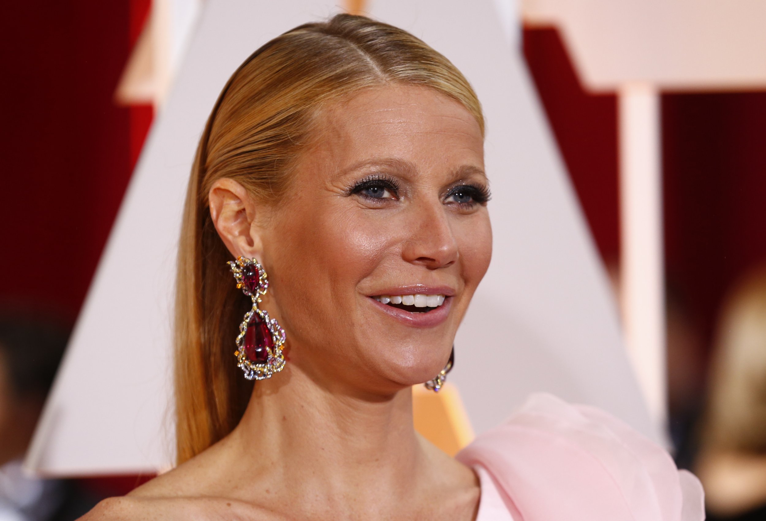 Jade Eggs For Better Sex Gwyneth Paltrow’s Goop Slammed By Doctors For Posting ‘biggest Load Of