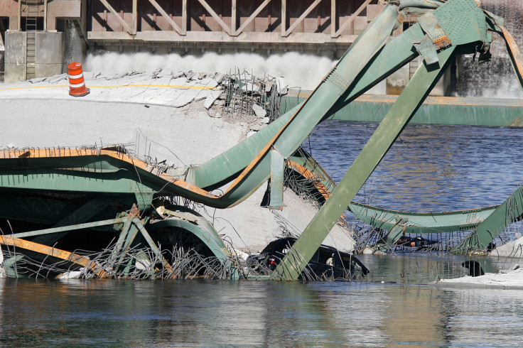 i35 bridge collapse