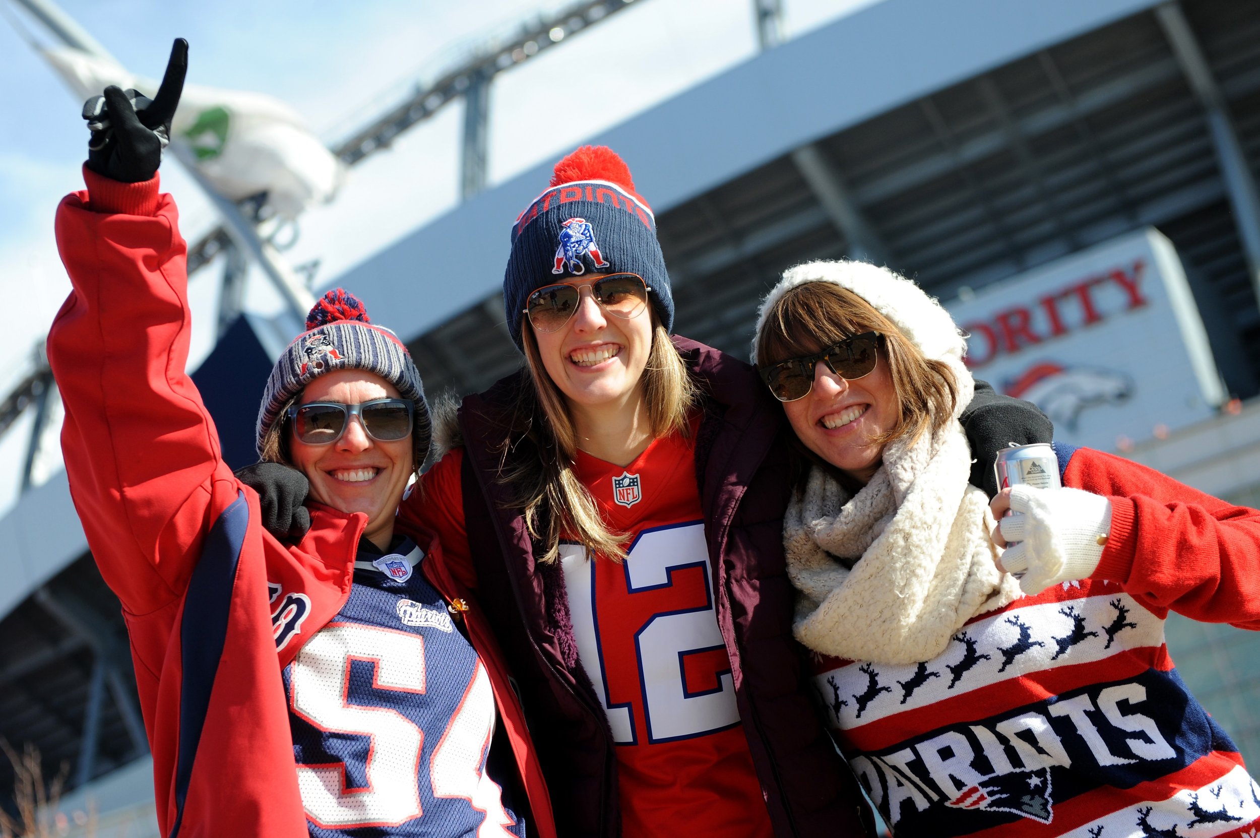 Super Bowl 2017: 5 Outfits For Women Rooting For The Patriots Or Falcons