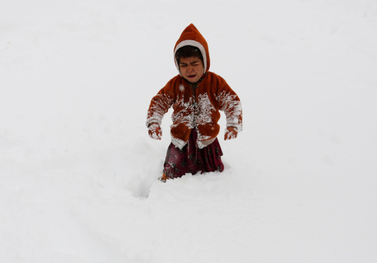afghanistan_avalanche_child