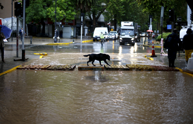 Floods in Chile causes the deaths of three individuals.