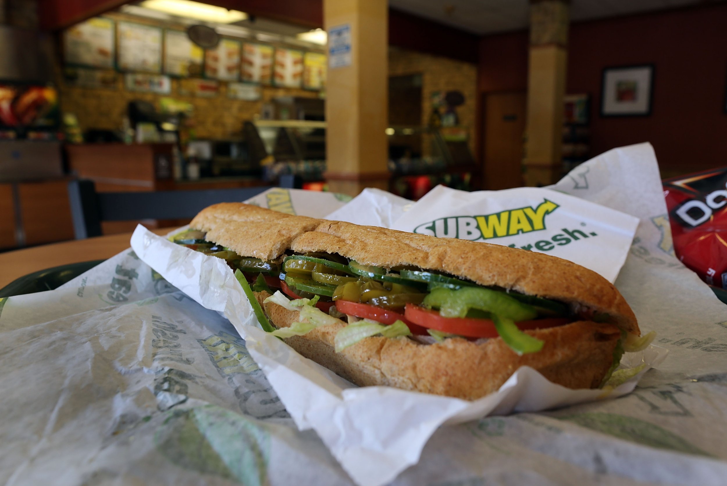 We Tried Subway's New No-Look Chicken Sandwich And Found It Lacking