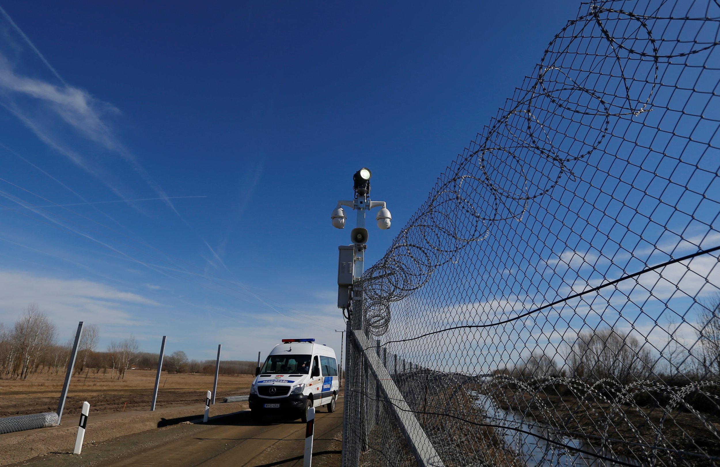 Hungary Border Wall Sends Electric Shocks To Undocumented Immigrants