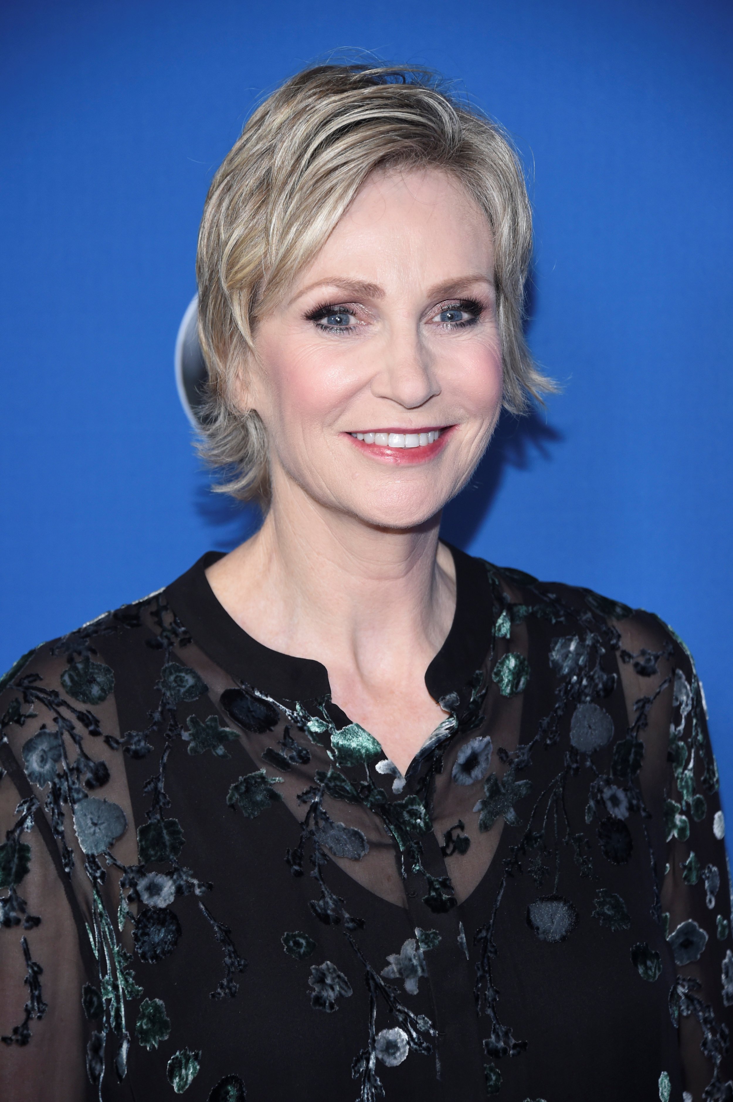 Джейн линч. Jane Lynch lword. Джейн Линч дети. Джоан Линч.