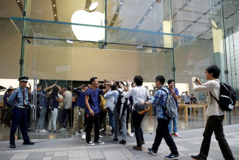 iPhone launch